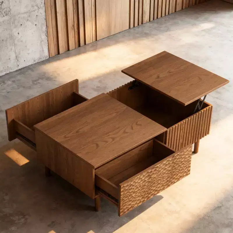 Tavolino da salotto moderno scanalato con piano sollevabile, contenitore nascosto e cassetti con texture artigianale
