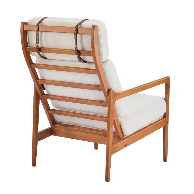 Nowoczesny fotel akcentowy w stylu mid-century z ramą z litego drewna i miękkimi poduszkami, do salonu lub kącika do czytania, beżowy