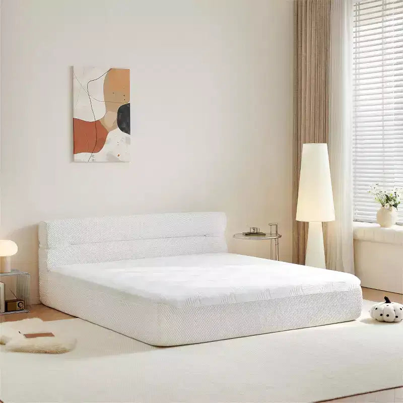 Cama contemporánea tapizada para colchón