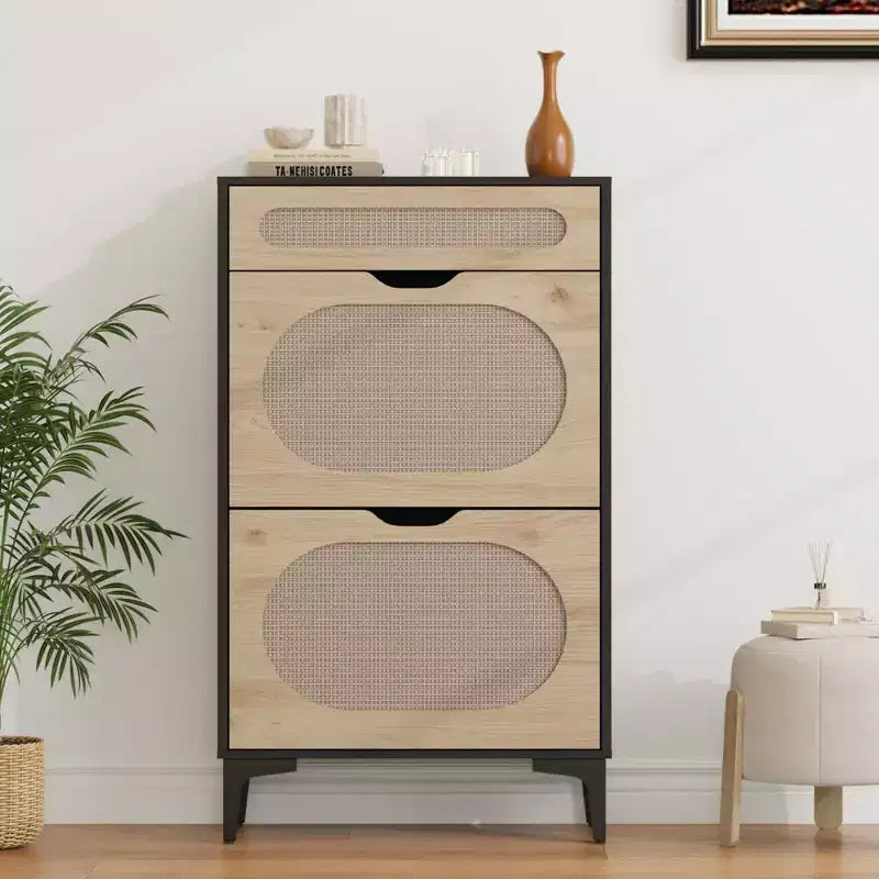 Zapatero de ratán con 2 cajones abatibles y 1 cajón extraíble, gabinete para guardar zapatos, estante ajustable en 3 posiciones, zapatero estrecho para la entrada